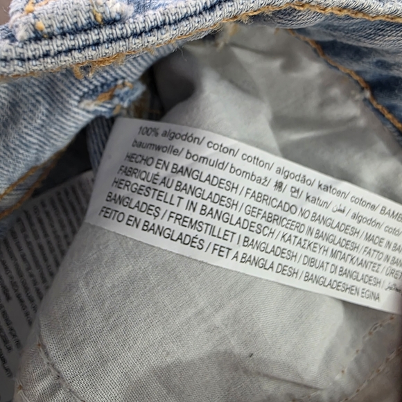 Zara High Rise Light Wash Denim Women's Shorts Size 0 NWT - Picture 9 of 9